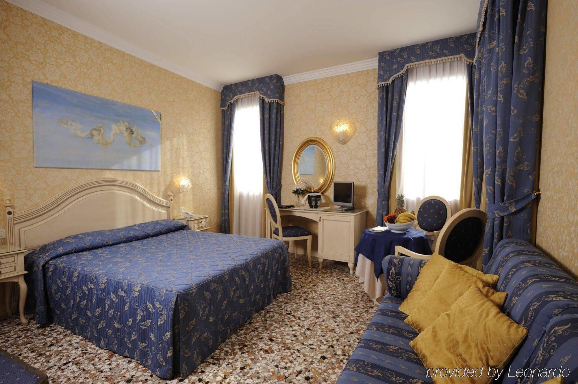 Hotel Ca' Formenta Venice Room photo